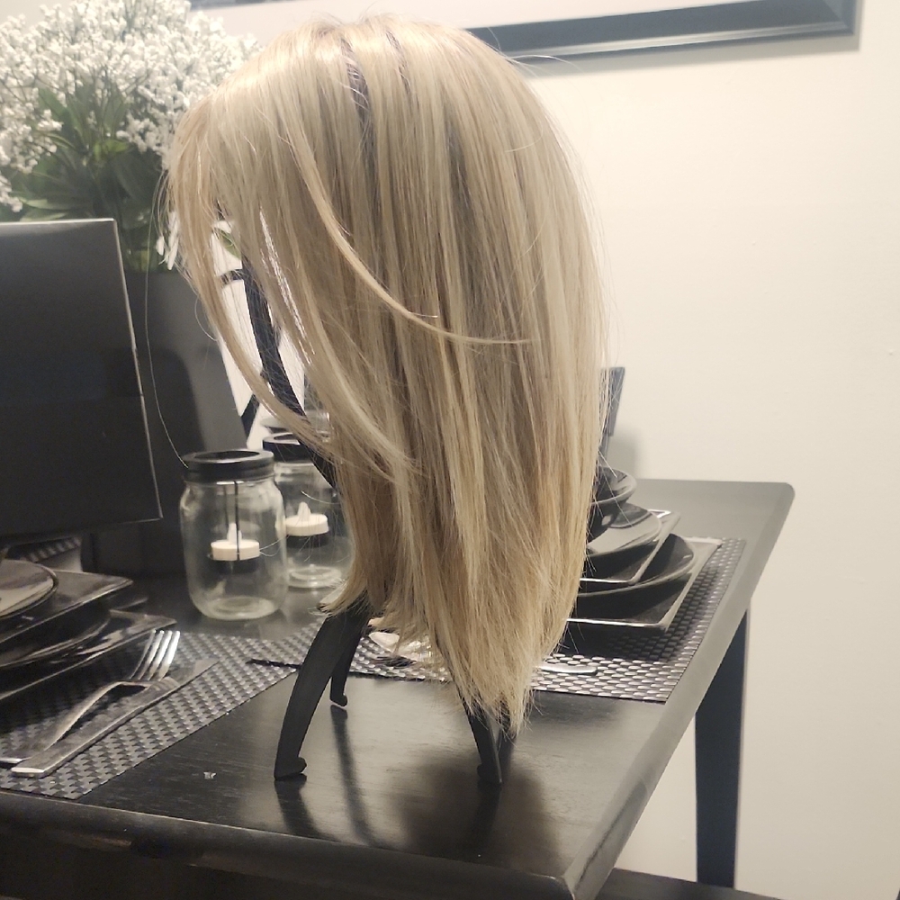Blonde Straight Synthetic Wig - Natural Light Blonde Milkshake Blonde Hand Tied